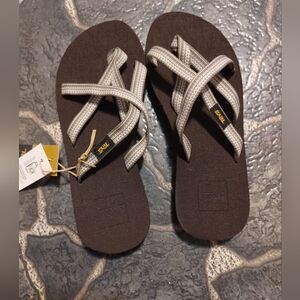TEVA Women's sandals NWT